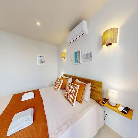 Lobster Room- Golfinho Guest house Albufeira